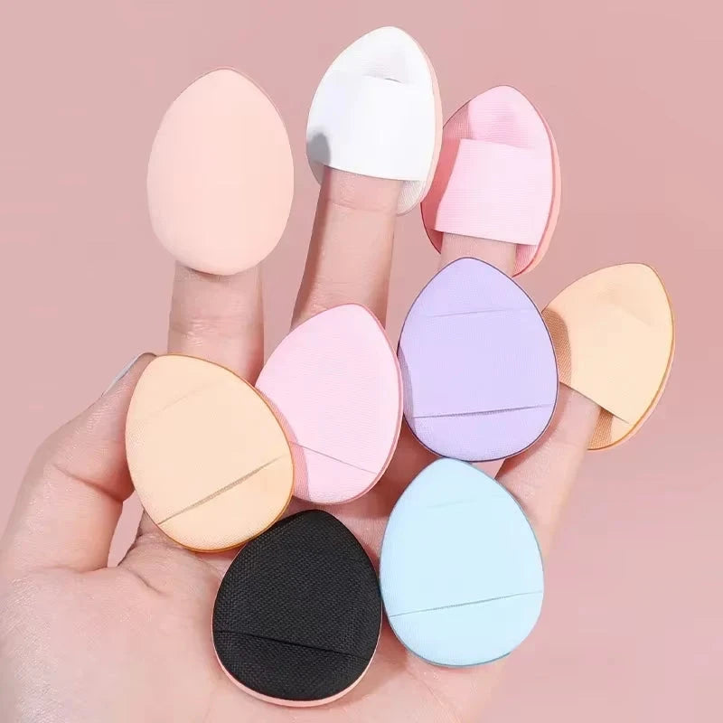 Makeup puffs