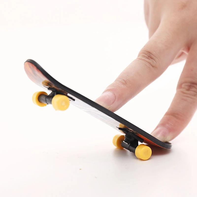 10Pcs Creative Fingerboard Toy Finger Skateboard Cool Gadgets For Kids Regalos Cumpleaños Niños Para Invitados