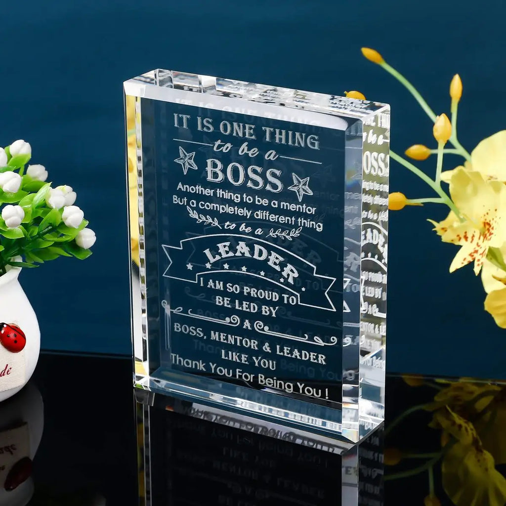 Office decoration for men and women - Thank you, boss, lady. Farewell gift for retirement, Christmas, birthday gift