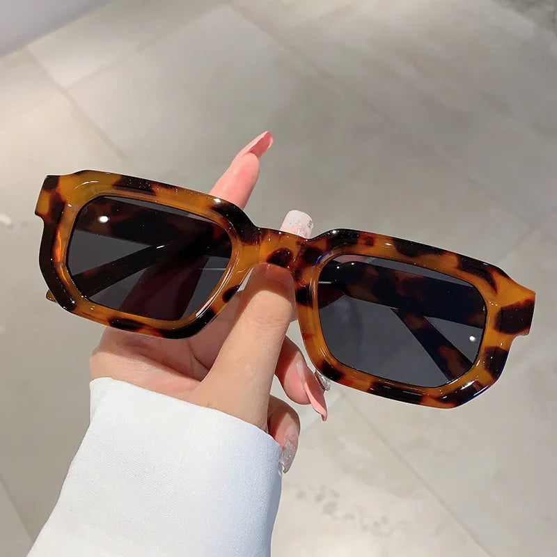 Men Women Vintage Sunglasses Rectangle pc Frame Sunglasses Fashion Retro Sun Glasses Luxury Brand Design Shades Eyewear Goggles